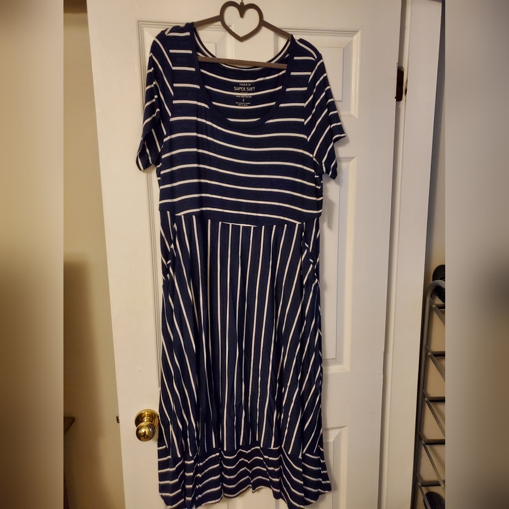 Torrid striped summer dress brand new
